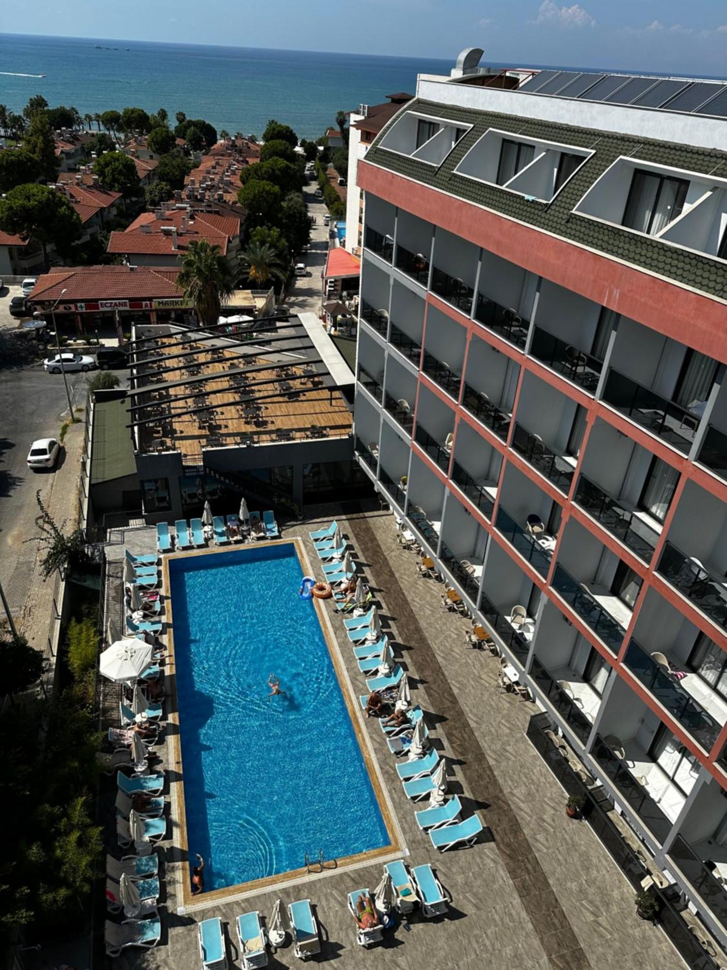 Side Golden Rock Hotel&Spa Bagian luar foto