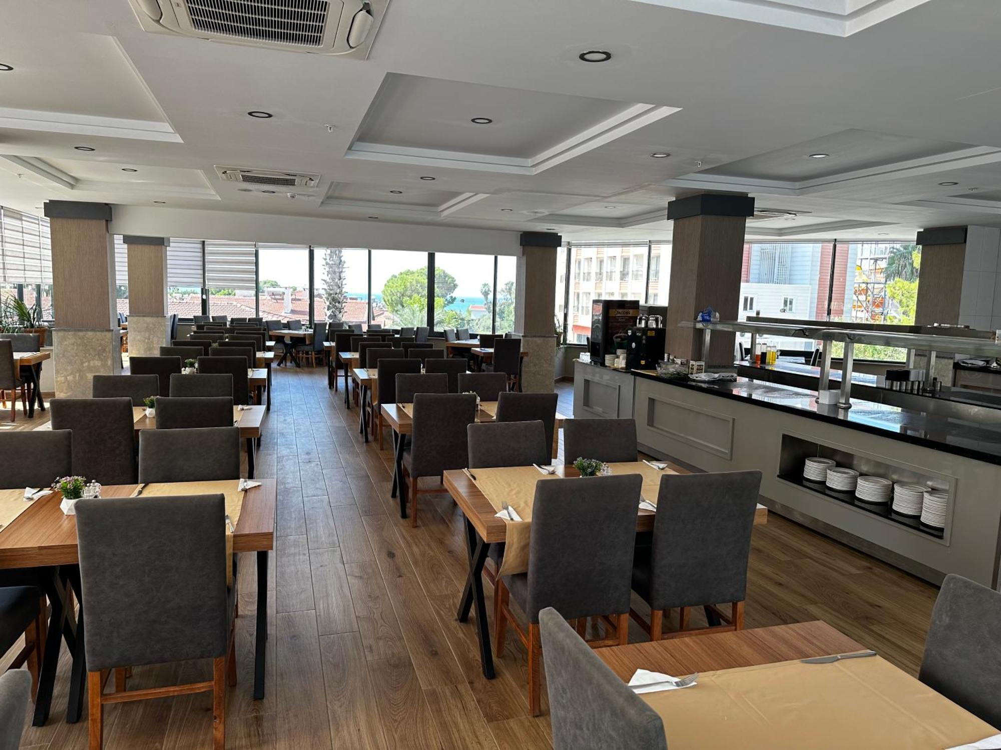 Side Golden Rock Hotel&Spa Bagian luar foto